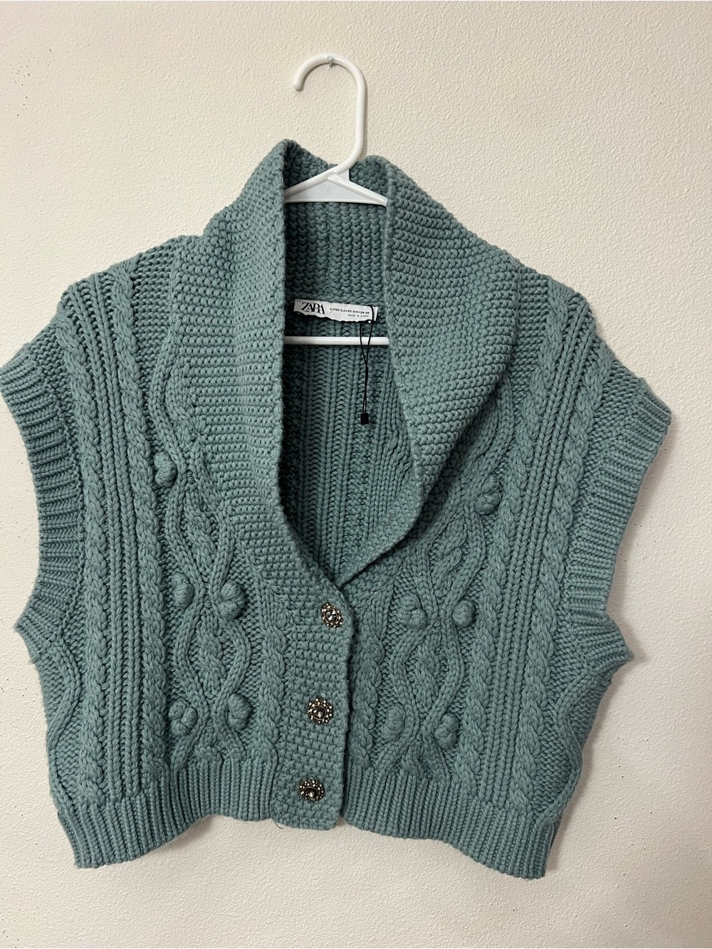 ZARA Sage Green Cable Knit Cardigan with Decorative Buttons - Picture 2 of 5